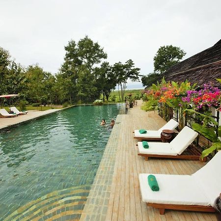 ניאונגשווה Villa Inle Boutique Resort מראה חיצוני תמונה