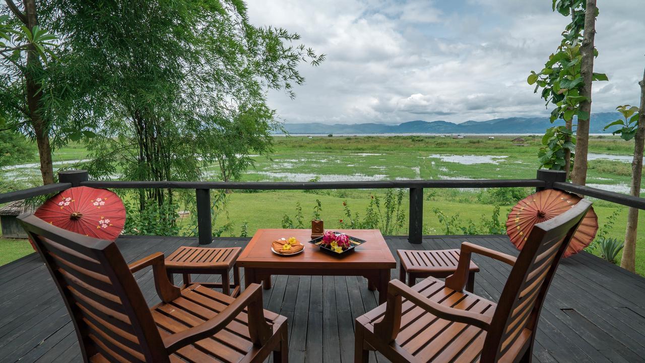 ניאונגשווה Villa Inle Boutique Resort מראה חיצוני תמונה