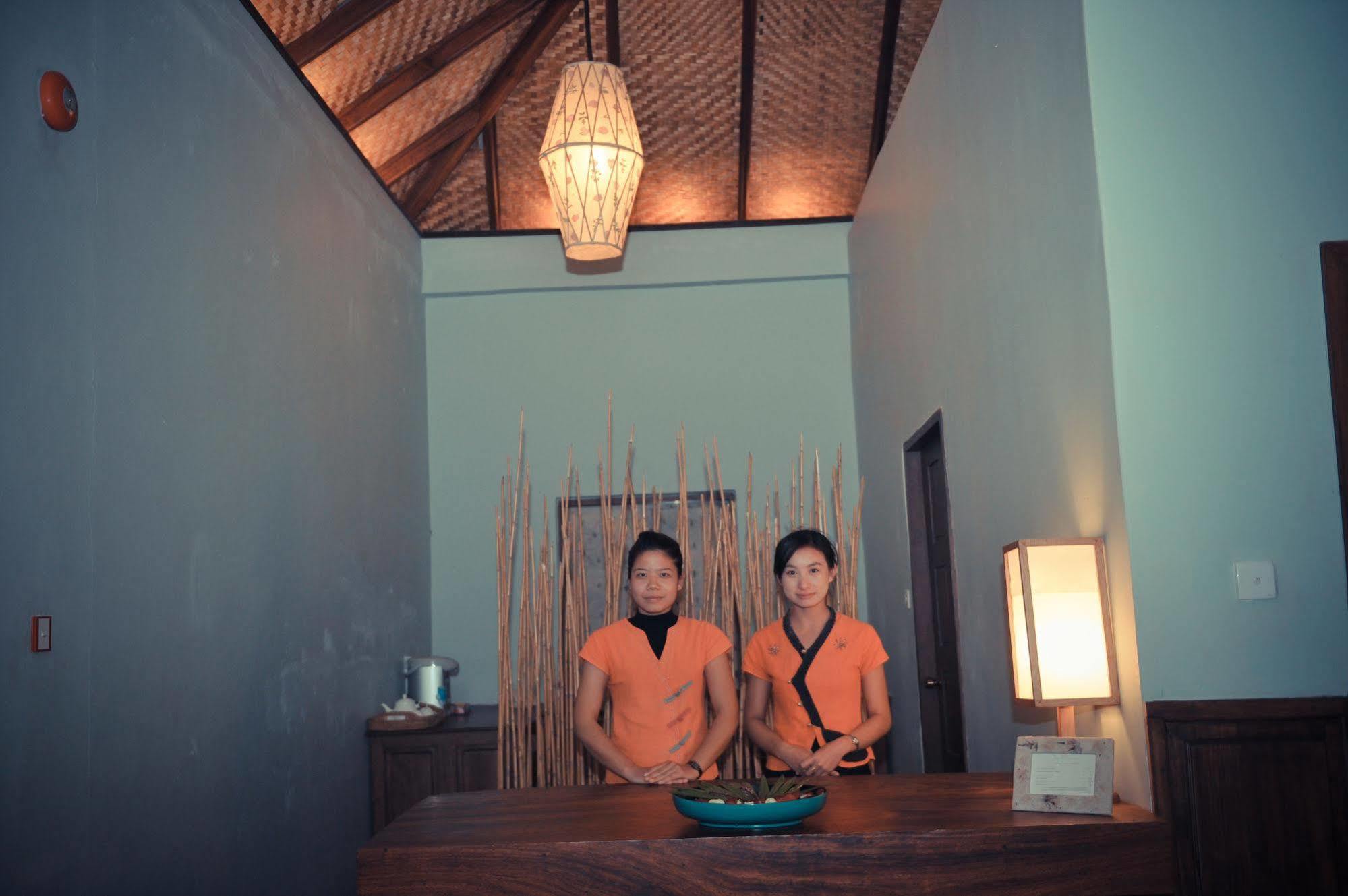 ניאונגשווה Villa Inle Boutique Resort מראה חיצוני תמונה